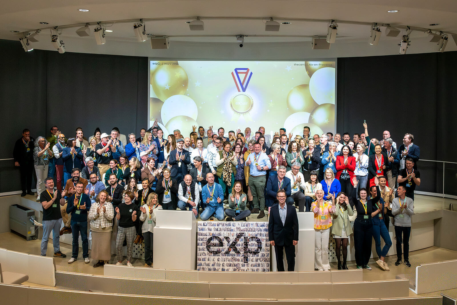 EXP THE CAMP267_websize
